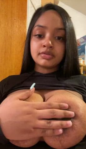 Cover my boobs in sperm