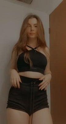 This ass is so thicccc it could start a family