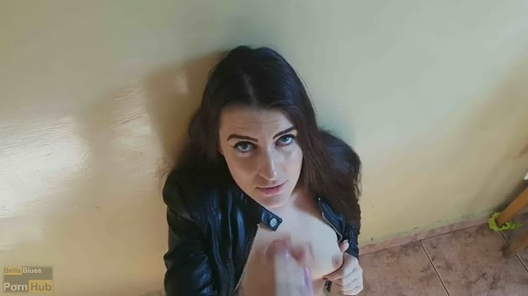 Pretty brunette handling massive facial
