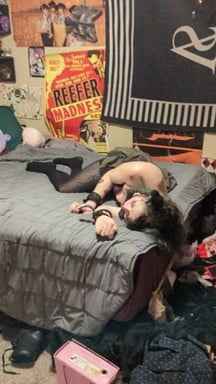 I was dreaming even my feetsies were moving but I was woken up