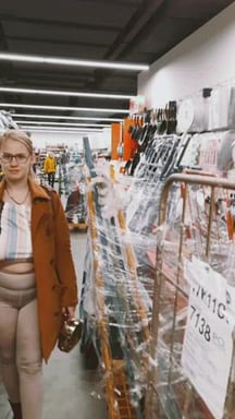 Shopping done? Done. gigantic boobs shown? Showed. Store employees didn't see anything? They didn't see, only the surveillance cameras recorded. Heh