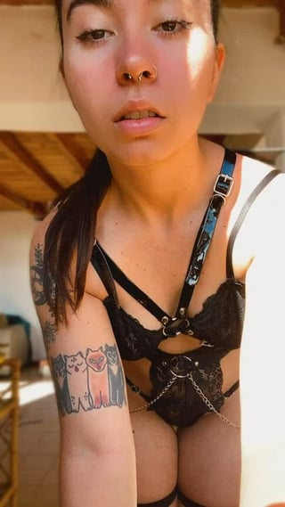 My furry armpits need someone who wants to smll and blow them