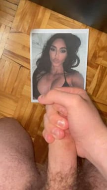 Kim Kardashian jizz Tribute