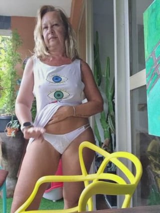 Your Gilf inspiration arrived to make your weekend lovely (51F)