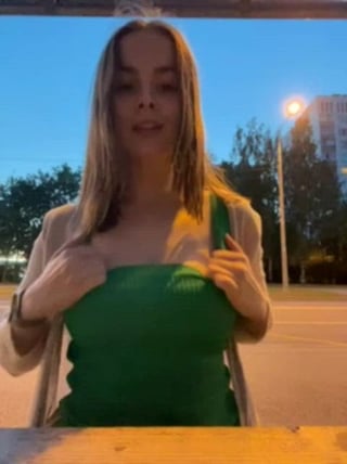 Flashing my boobies on street [oc]