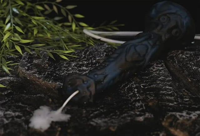 This time the sperm is not sticky