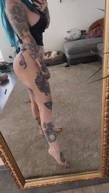 Hottest chick in the world